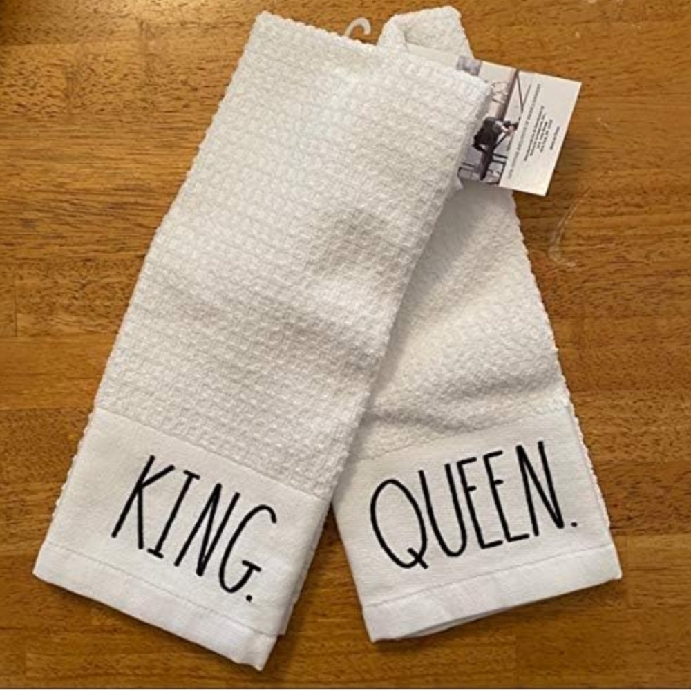 King & Queen Hand towel set